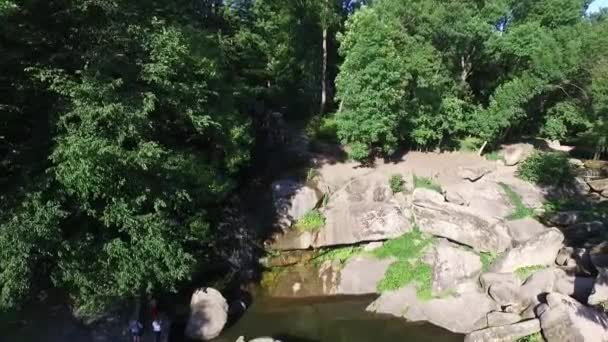 Parque nacional aéreo con lagos, acantilados, islas. centro turístico de Ucrania Uman — Vídeos de Stock