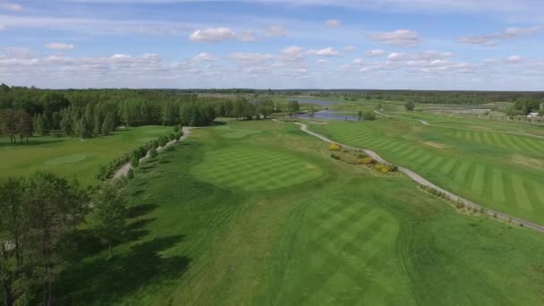 Letecká videa golfového klubu. Golf centrum — Stock video