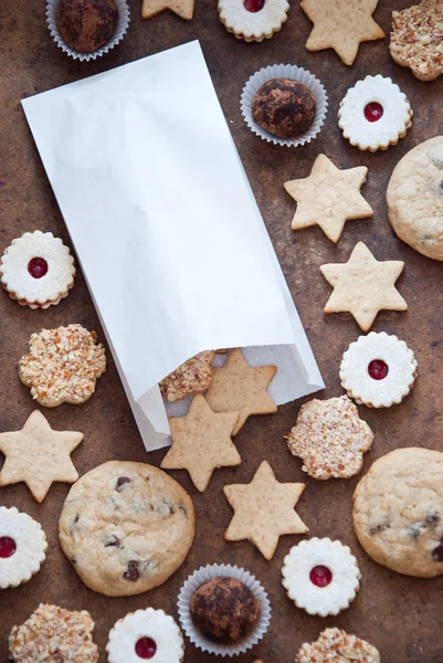 Gift - cookies and candy — Stock Photo, Image