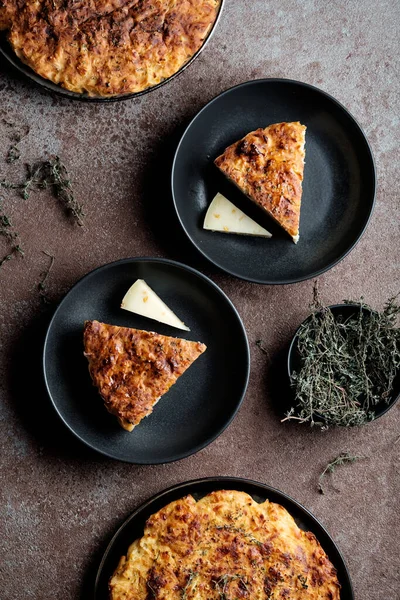 Peynirli lahana turtası