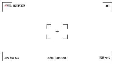 Temiz beyaz zemin üzerinde 4K kayıt, pil ve zamanlayıcı ile dijital video kamera arayüzü