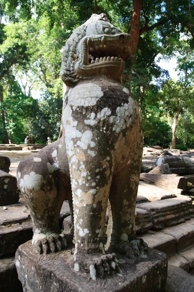 Angkor Temple Statue — Stock Photo, Image
