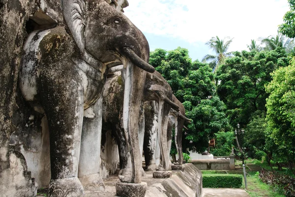 Estatuas de piedra elefante —  Fotos de Stock