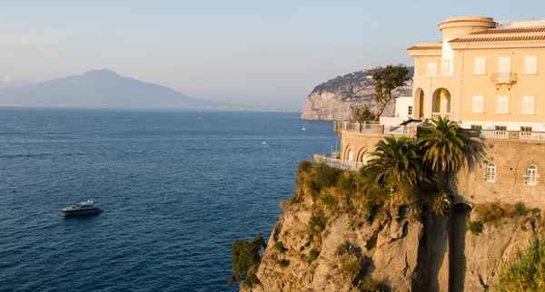 Bucht von Sorrent, Kampanien, Italien. — Stockfoto