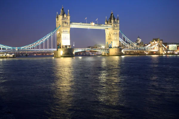 Tower Bridge di notte — Foto Stock