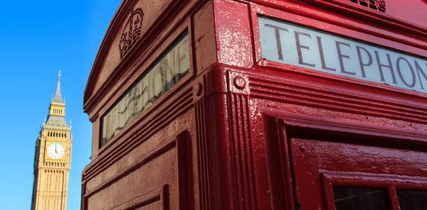 Klasyczny telefon czerwone pole i Big Bena, Londyn, Anglia — Zdjęcie stockowe