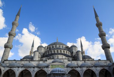 Sultanahmet Camii Önden Görünüm