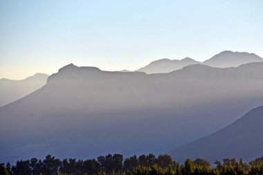 Hottentots 'la manzara Sabah vakti Hollanda Dağları