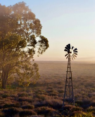 yel değirmeni su pompası