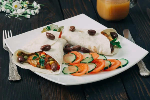 Hausgemachte vegane mexikanische Tortilla — Stockfoto