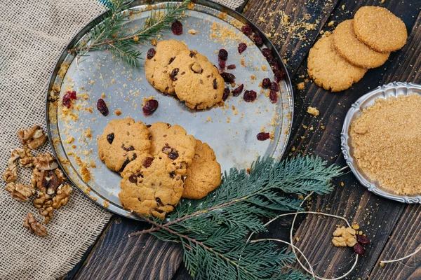 Kekse auf dem Holztisch — Stockfoto