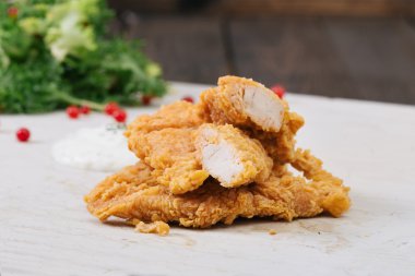 Fried chicken çilek ile