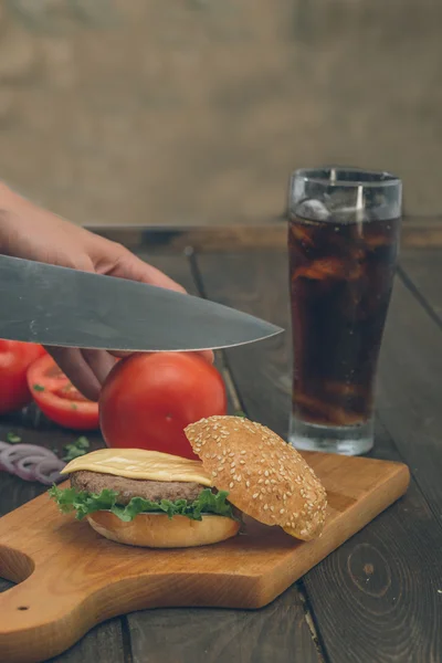 Hamburger di manzo americano con formaggio — Foto Stock