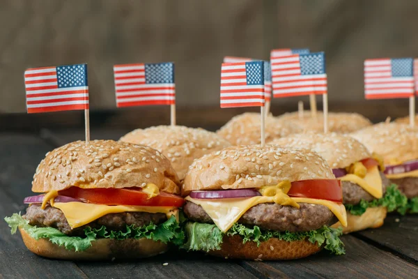米国産牛肉のハンバーガー — ストック写真