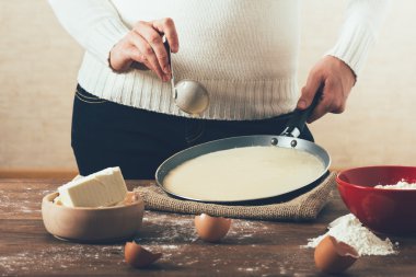 Gözleme yapma burada ev kadın.