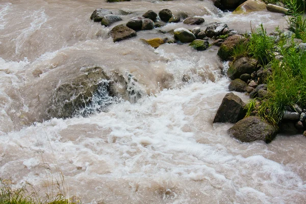 Dağ vadilerin ve tepelerin görünümünü — Stok fotoğraf