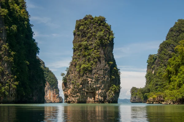 Isola di Koh Panak a Phang Nga Bay vicino a Krabi e Phuket — Foto Stock