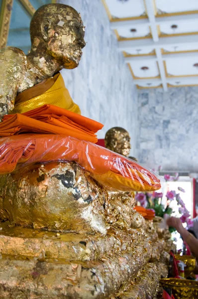 Profile View on a Buddha Statue Covered with Golden Leaves in the Wat Chalong Buddhist Temple. Phuket. Thailand. — Φωτογραφία Αρχείου