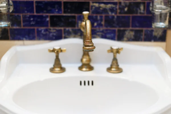 Bronze retro design metal tap . front focus — Stock Photo, Image