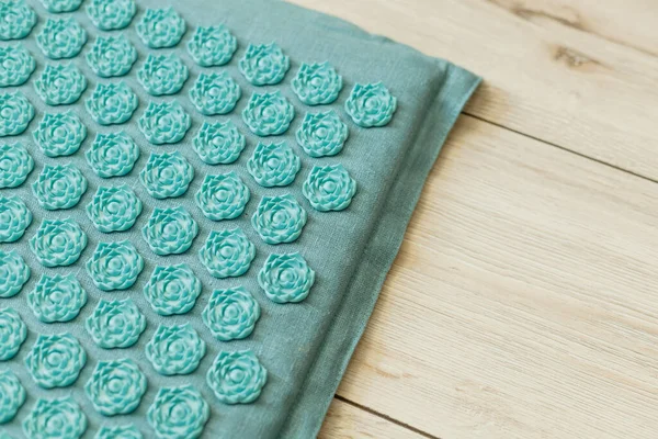 Massage acupuncture rug. Alternative china medicine, mat with needles — Stock Photo, Image