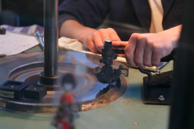 Parlatma tarafından takı yapımı craft aracı motorlar