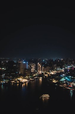 Aydınlatılmış Kahire Şehir Şovu Şehir Enerjisi.