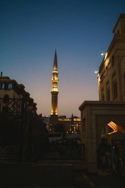 Gece Cami Işıkları 'ndan geliyor..