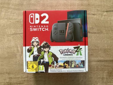Prag, Çek Cumhuriyeti - 16 Ekim 2025: Nintendo Anahtar 2 konsolu ve Pokemon oyunu. Pokemon Legends Z-A, Pokemon Company tarafından Nintendo Switch için yayımlanan video oyunu.