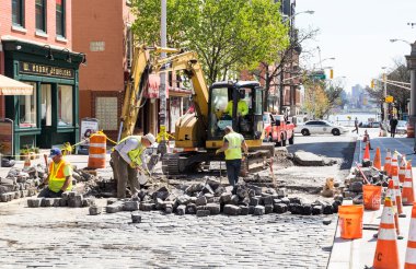 yol inşaat işçileri