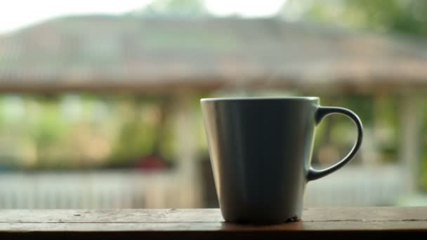 Heißen Kaffee Morgens Die Tasse Gießen Tropfenförmiges Kaffeekonzept — Stockvideo
