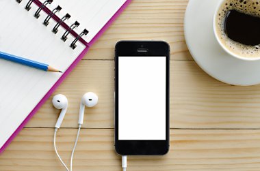 Beyaz boş boş ekran ile akıllı telefon