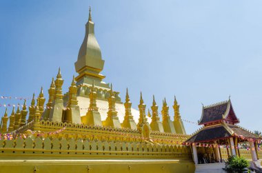 Pha That Luang (veya Büyük Stupa), Vientiane Şehri Laos 'un tek çekici simgesidir..