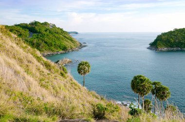 Phromthep Pelerini Tayland 'ın Phuket ili' nin çekici simgesidir..