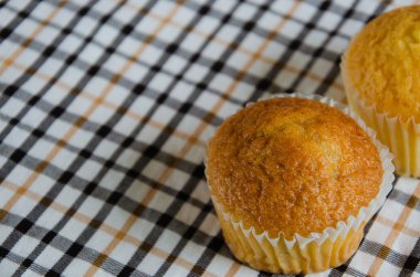 tereyağı fincan kek.