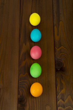 Paskalya renkli yumurtalar