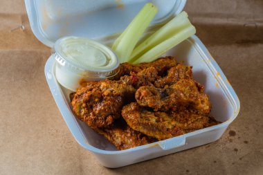 Buffalo Wings kutusu