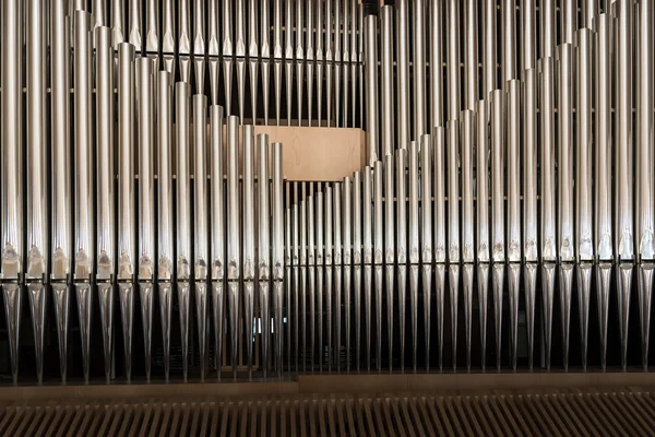 organ boru detay
