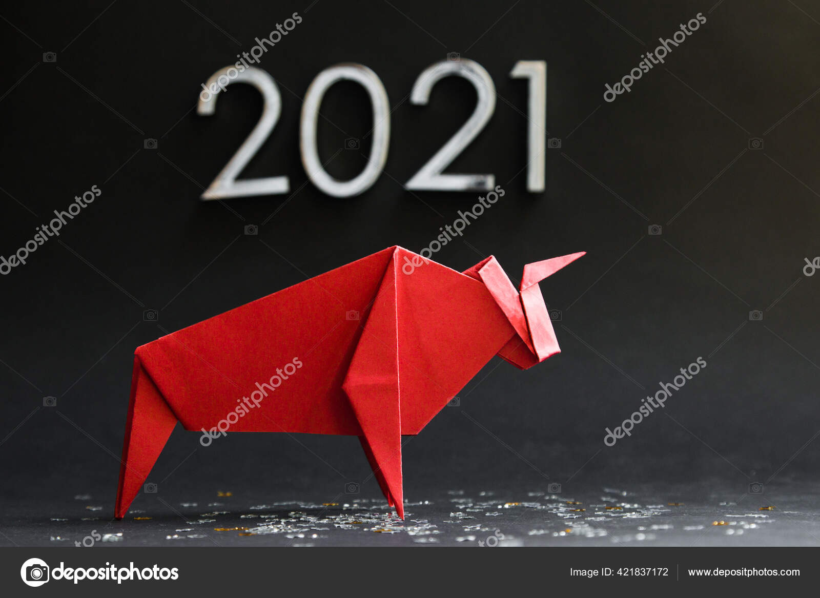 Nouvel Chinois 21 Annee Bœuf Rouge Taureau Sur Fond Noir Image Libre De Droit Par Endewer1 Mail Ru C Nouvel Chinois 21 Annee Bœuf Rouge Taureau Sur Fond Noir Image Libre De Droit Par Endewer1 Mail Ru C