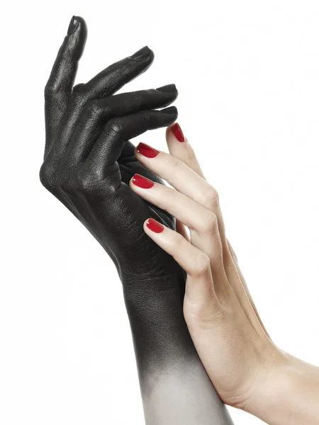 siyah ve beyaz eller dans