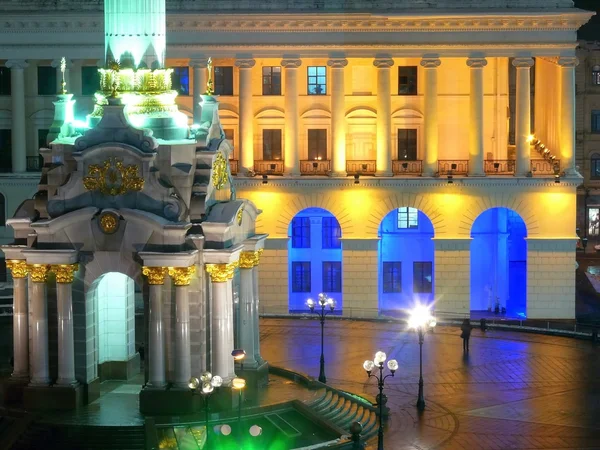 Центр ночной жизни Киева — стоковое фото
