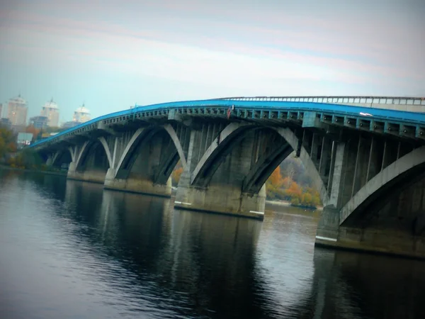 U-Bahn-Brücke in Kiew — Stockfoto