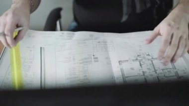 iş yerinde mühendisi