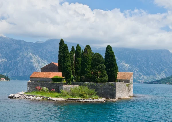 Insel des heiligen Georges. Bucht von Kotor, Montenegro — Stockfoto