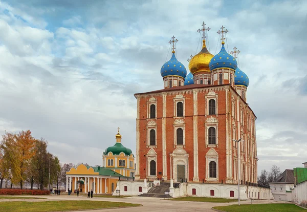 Ryazan Kreml kilátás. Ryazan city, Közép-Oroszország — Stock Fotó