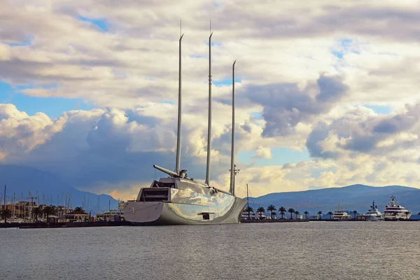 Tivat Karadağ Aralık 2020 Büyük Yelkenli Yat Porto Karadağ Limanına — Stok fotoğraf