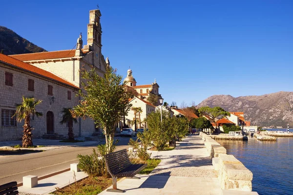 Montenegro Blick Auf Die Antike Stadt Prcanj Einem Sonnigen Wintertag — Stockfoto