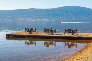 Kasım. Güzel Akdeniz manzarası. Karadağ. Tivat kenti yakınlarındaki Kotor Körfezi manzarası