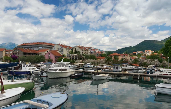 Città di Tivat, marina Kalimanj. Montenegro — Foto Stock