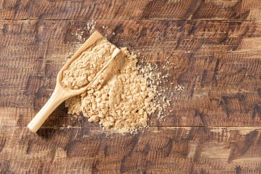 Susuz Maca tozu, Güney Amerika 'dan süper yiyecek, (lepidium meyenii)