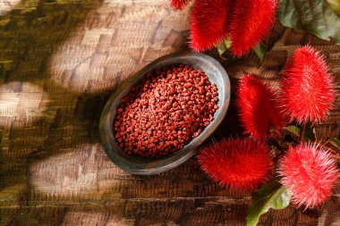 Annatto tohumları, Onoto, Annatto, Bixa orellana, doğal kırmızı pigment